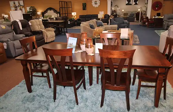 Amish table