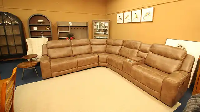Corinthian sectional